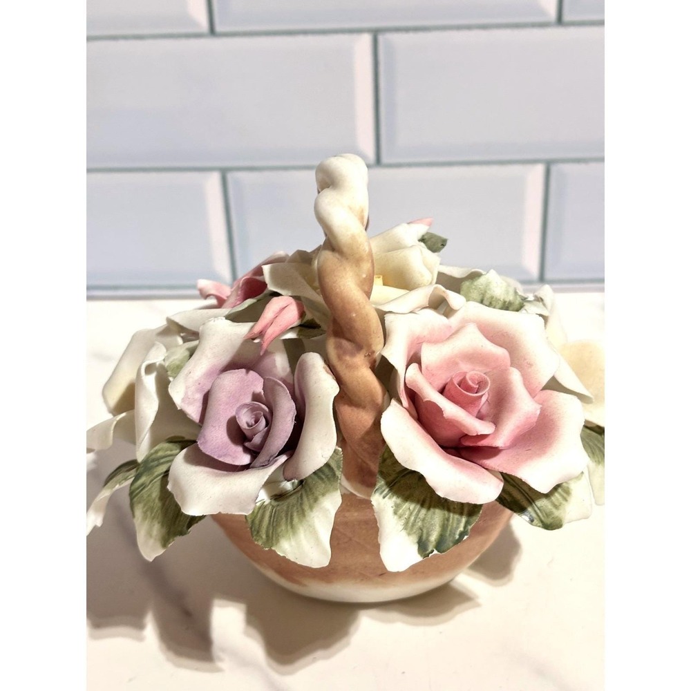 Vintage Porcelain Rose Flower Basket Figurine Pink Purple‎